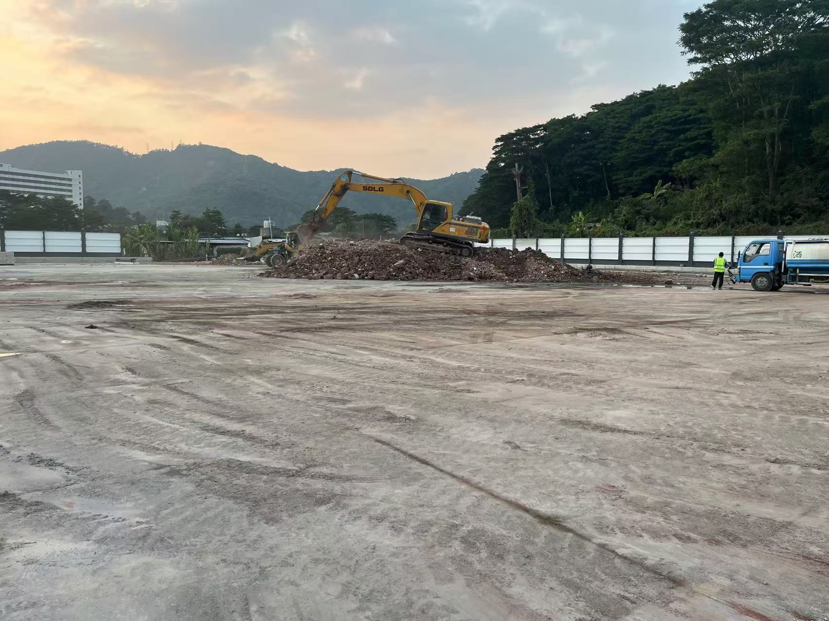 深圳都市圈城际铁路动车基地及调度指挥中心工程桩基及支护工程